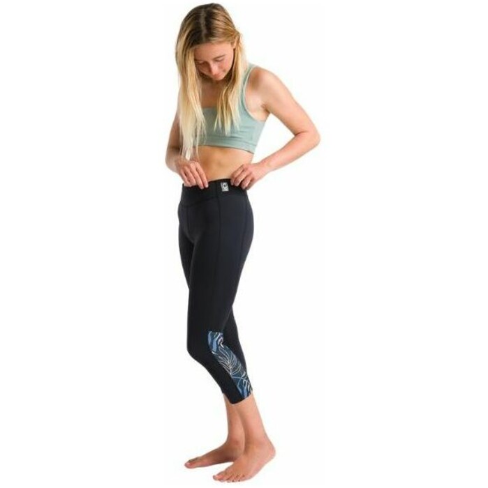 2024 C-Skins Womens Solace 1.5mm Flatlock 3/4 Wetsuit Leggings C-SO15LE34 - Raven Black / Tropical